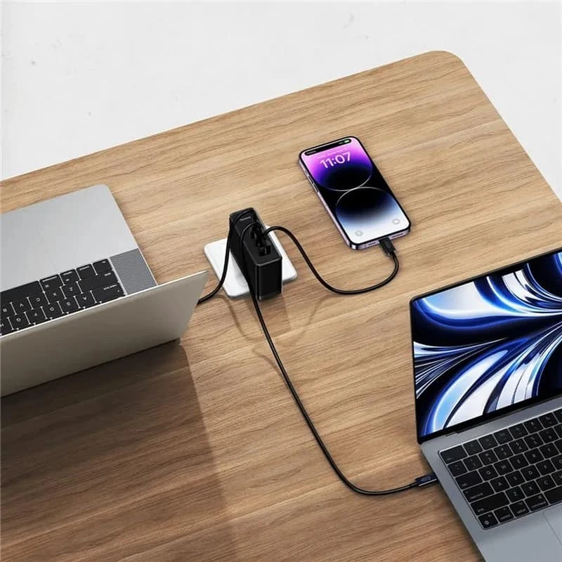 Baseus 160W GaN5 Pro Digital Fast Charger 2C+U with USB-C Cable