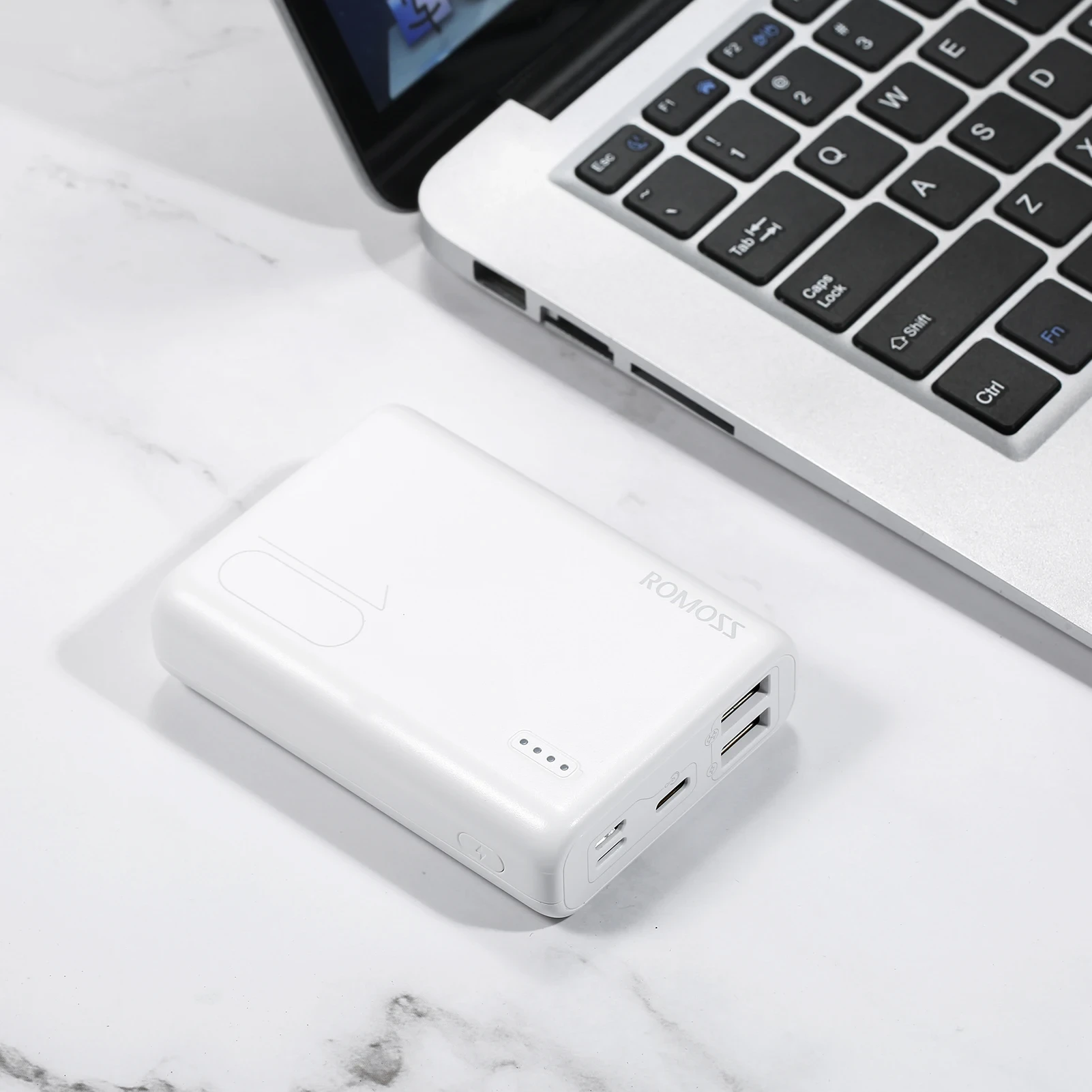 Romoss PSL10 10000mAh Power Bank